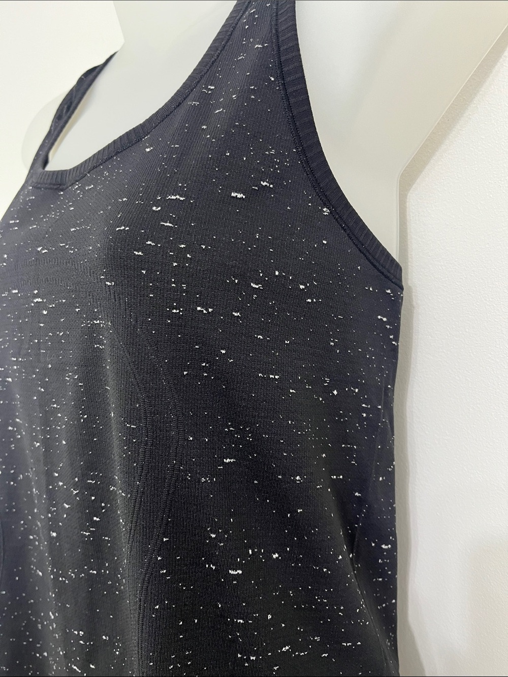 Lululemon Swiftly Tech Racerback - Picture 5 of 8